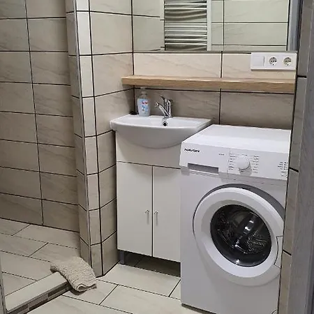 Peter's Apartman * Pápa
